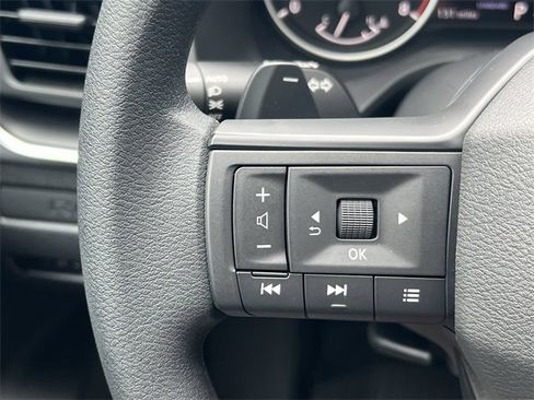 Certified 2025 Nissan Rogue S image 13