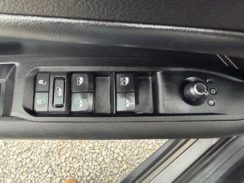Used 2022 Jeep Compass Latitude AWD/4WD image 14