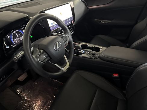 Certified 2025 Lexus NX 450h+ AWD w/ Accessory Package (Z2) image 11