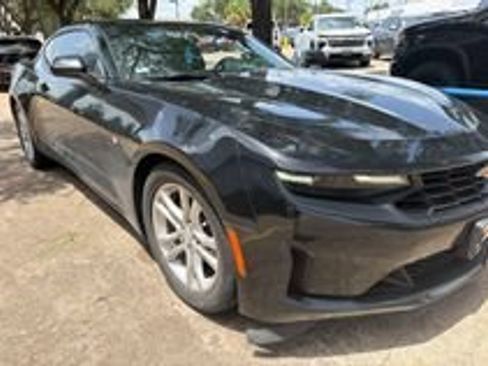 Used 2022 Chevrolet Camaro LS RWD image 1