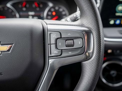 Used 2025 Chevrolet Blazer LT image 29