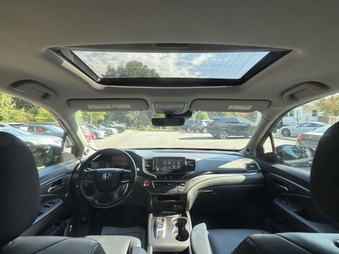 Used 2021 Honda Pilot Special Edition image 27