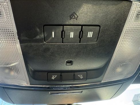 Used 2016 Chrysler 300 S image 36