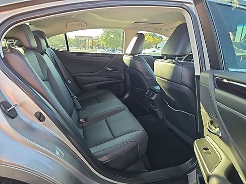 Used 2021 Lexus ES 350 w/ Premium Package image 44