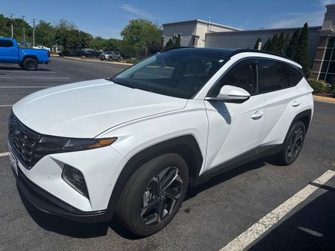 Used 2023 Hyundai Tucson Limited AWD/4WD image 4