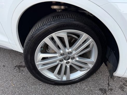 Used 2018 Audi Q5 2.0T Premium Plus w/ Premium Plus Package image 57