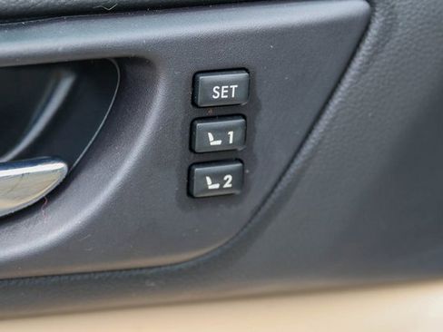 Used 2019 Subaru Legacy 2.5i Limited w/ Popular Package #2A image 10