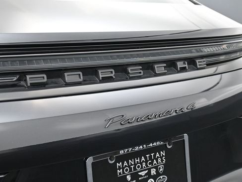 Certified 2025 Porsche Panamera 4 AWD/4WD image 14