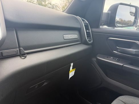Certified 2022 RAM 1500 Big Horn image 24