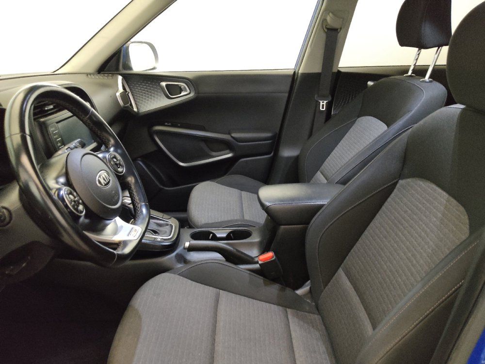 Used 2020 Kia Soul GT-Line w/ GT 2.0L Power Sunroof Package FWD image 17