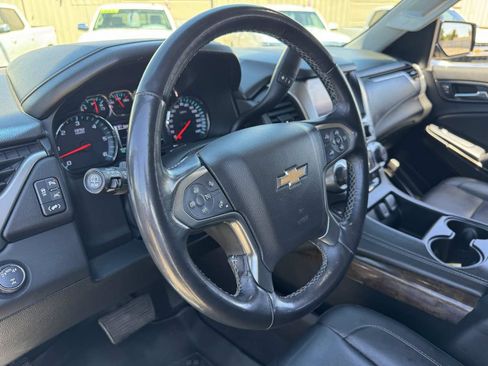Used 2019 Chevrolet Tahoe LT AWD/4WD image 26