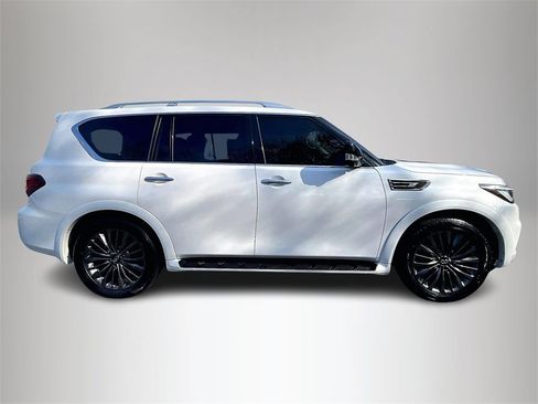 Used 2023 INFINITI QX80 Premium Select w/ Cargo Package image 5