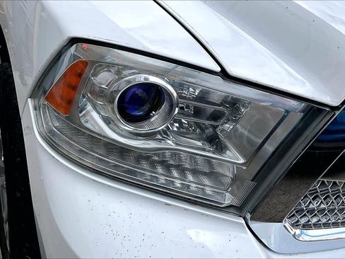 Used 2014 RAM 1500 Limited image 26