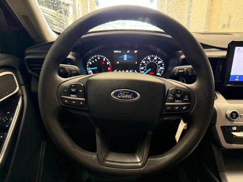Used 2020 Ford Explorer 2WD image 14
