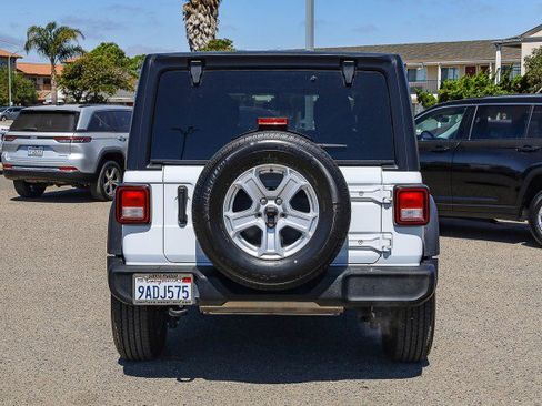 Used 2021 Jeep Wrangler Unlimited Sport image 5