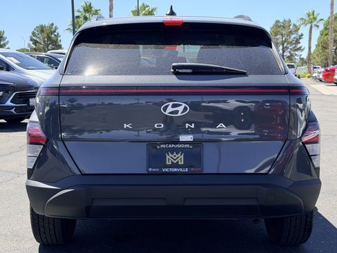 Used 2024 Hyundai Kona SEL FWD image 5