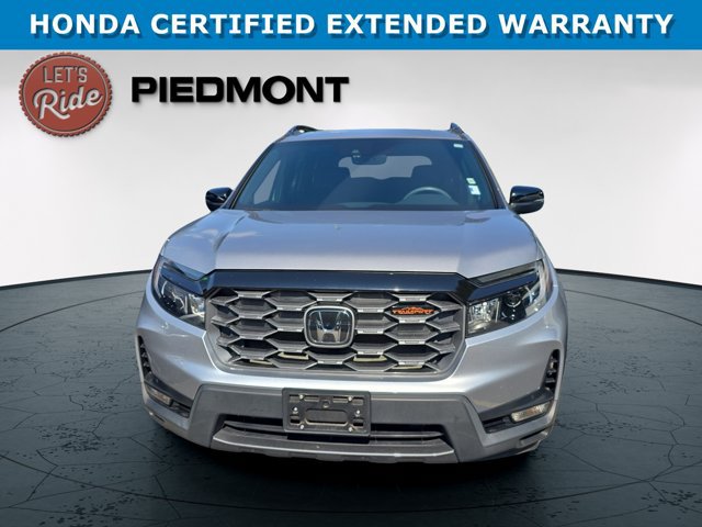 Used 2025 Honda Passport TrailSport image 3