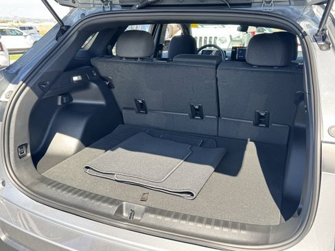 Used 2025 Honda Prologue EX image 32