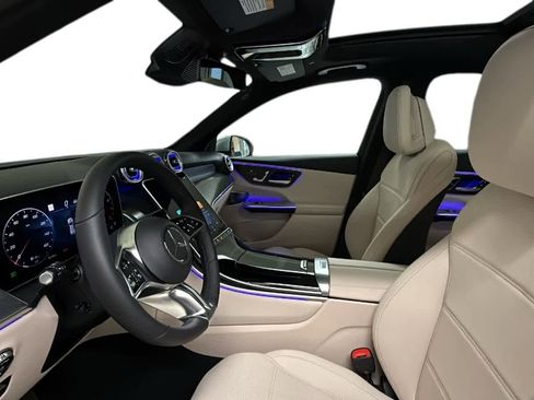 New 2026 Mercedes-Benz GLC 300 4MATIC image 4
