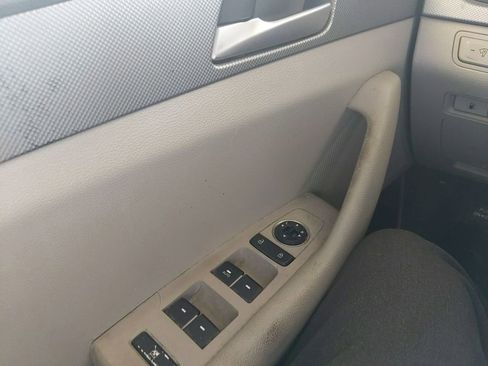 Used 2019 Hyundai Sonata SE FWD image 24