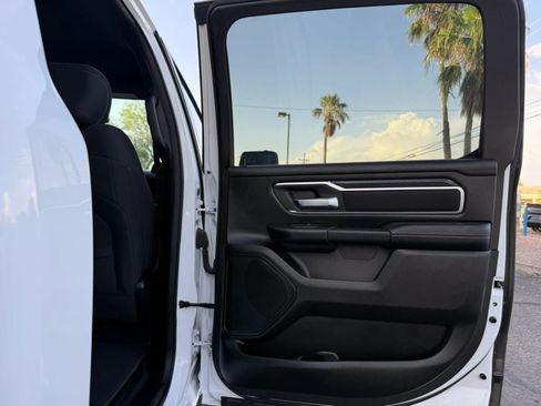 Used 2025 RAM 1500 Big Horn AWD/4WD image 32