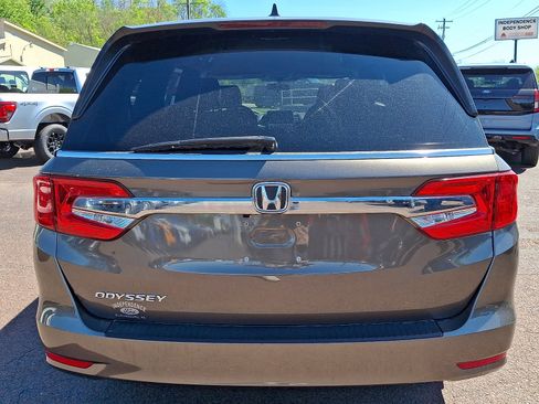 Used 2019 Honda Odyssey EX image 9