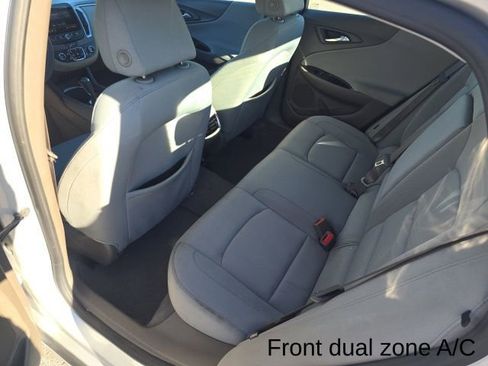 Used 2020 Chevrolet Malibu LT w/ Fleet LT Safety Plus Package image 21