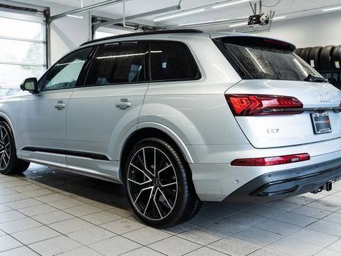 Used 2023 Audi Q7 3.0T Prestige w/ Prestige Package image 4