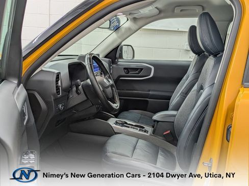 Used 2022 Ford Bronco Sport Outer Banks AWD/4WD image 3