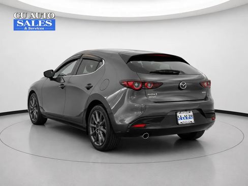 Used 2023 MAZDA MAZDA3 s FWD image 4