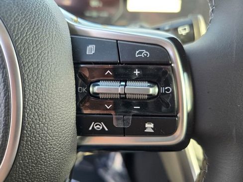 New 2026 Kia Carnival SX image 14