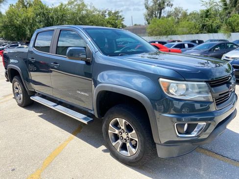 Used 2019 Chevrolet Colorado Z71 AWD/4WD image 7