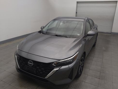 Used 2024 Nissan Sentra SV FWD image 15