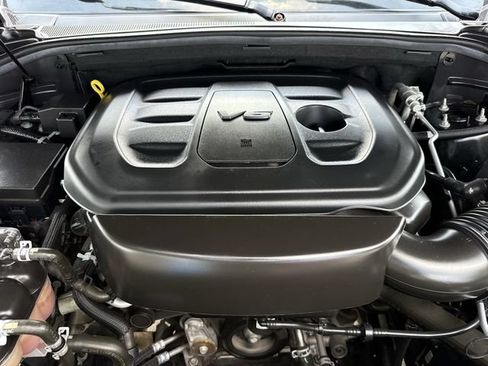 Used 2022 Jeep Grand Cherokee Limited w/ Tech Group RWD image 35
