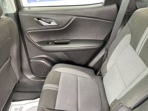 Used 2023 Chevrolet Blazer LT AWD/4WD image 31