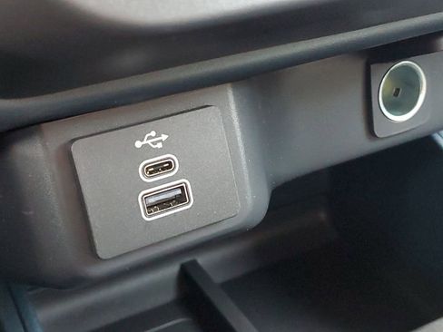 New 2026 Ford Maverick XL w/ Equipment Group 101A image 17