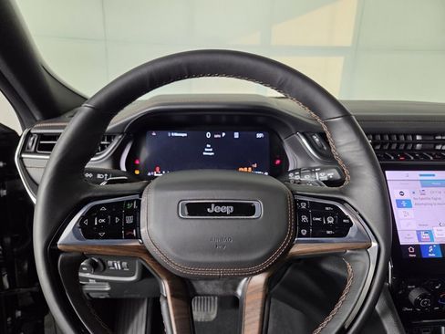 Certified 2025 Jeep Grand Cherokee L Summit image 14