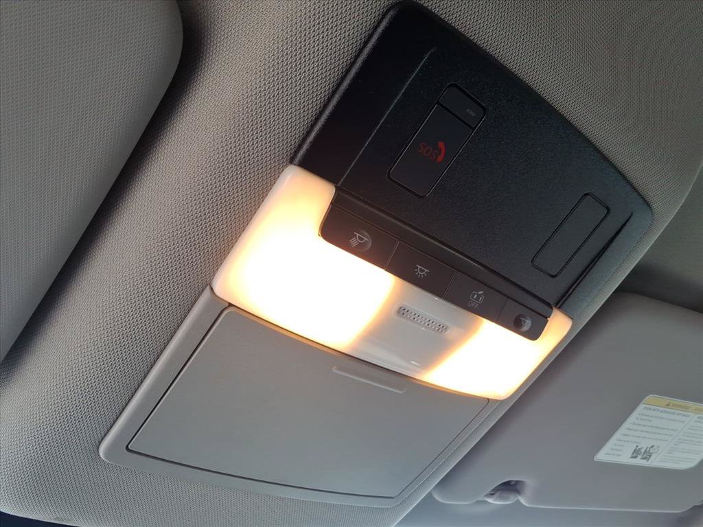 Used 2024 Nissan Rogue SV FWD image 34