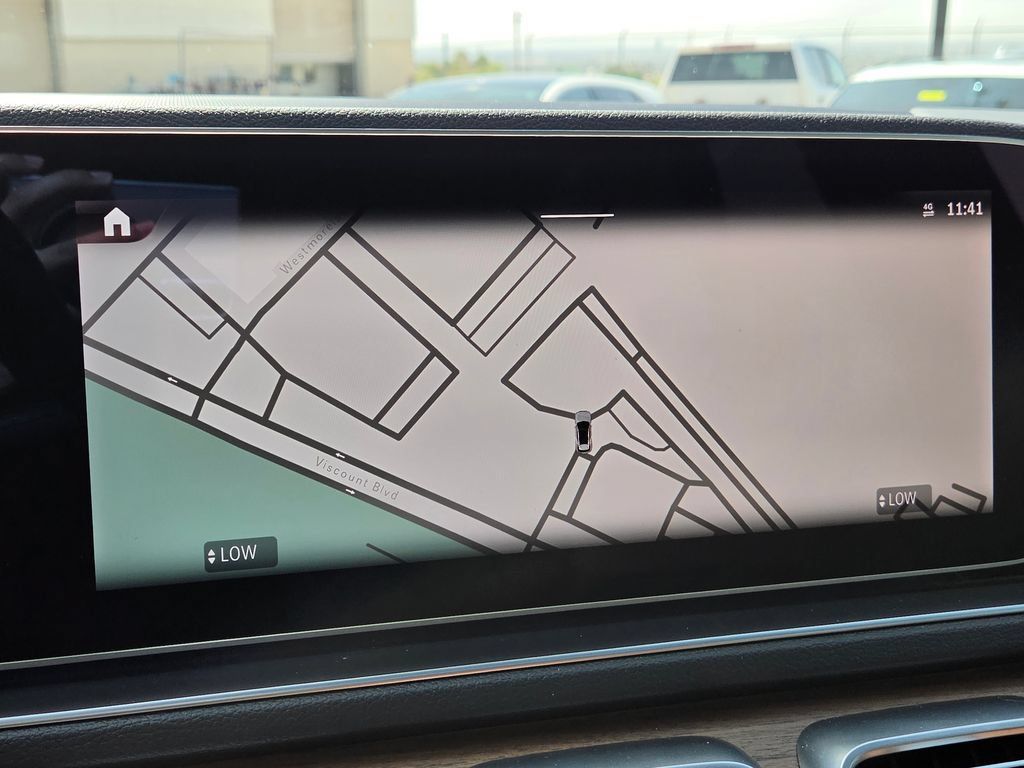 Used 2025 Mercedes-Benz GLE 450e 4MATIC image 24