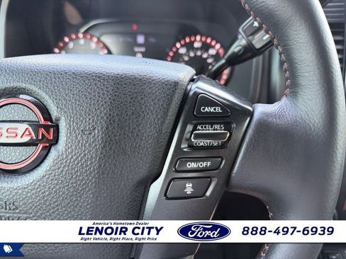Used 2023 Nissan Titan PRO-4X w/ Pro-4x Convenience Package AWD/4WD image 21