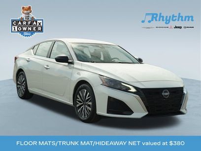 Used 2025 Nissan Altima 2.5 SV