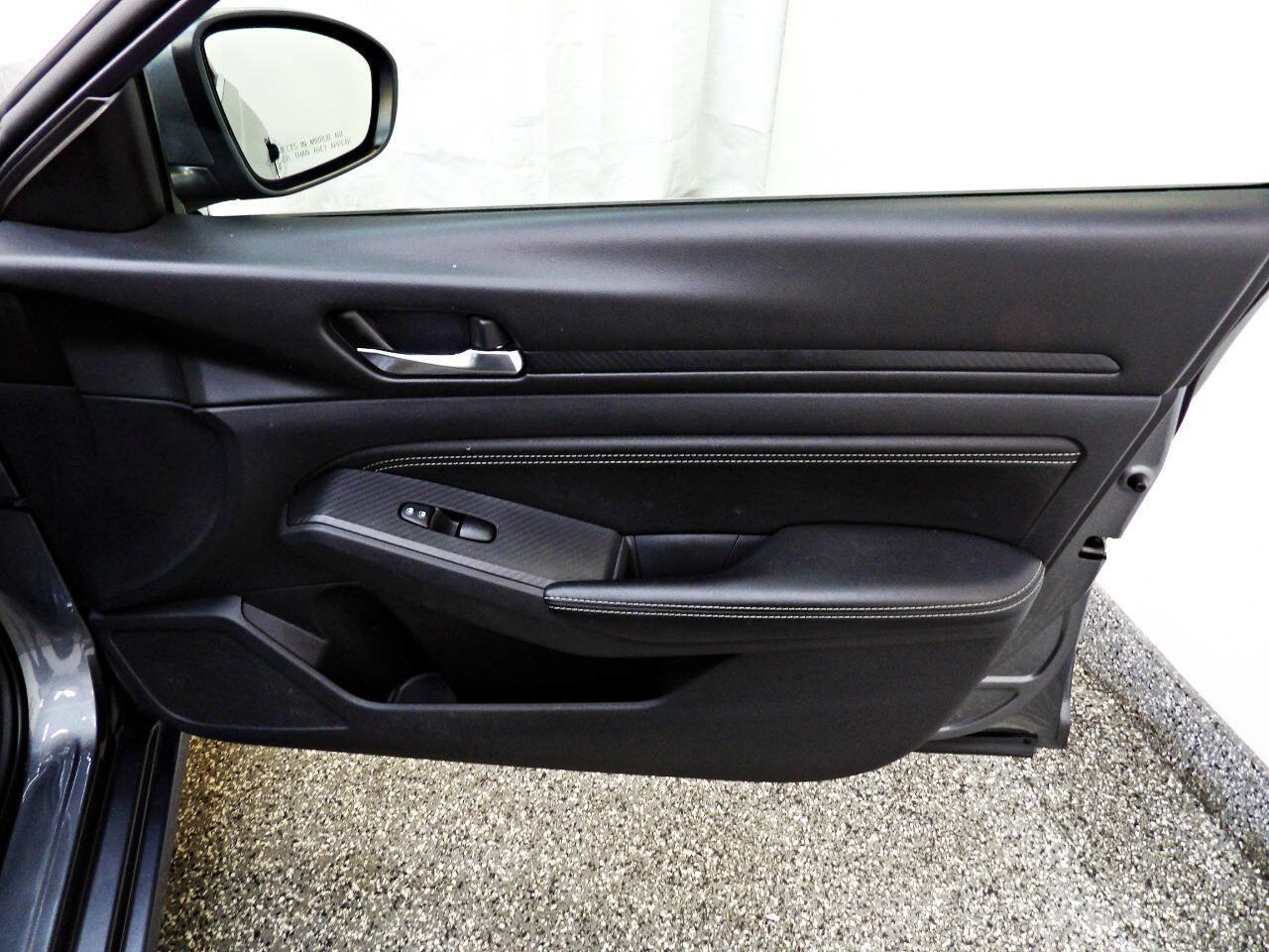Used 2020 Nissan Altima 2.5 S AWD/4WD image 11