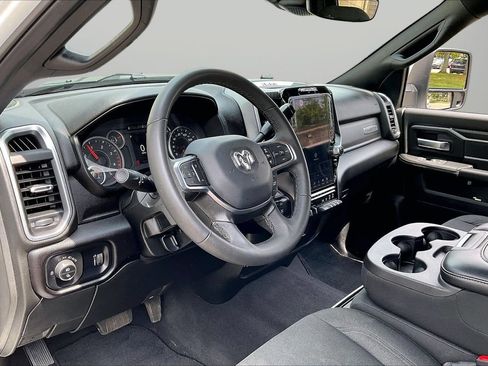 Used 2025 RAM 2500 Big Horn AWD/4WD image 19