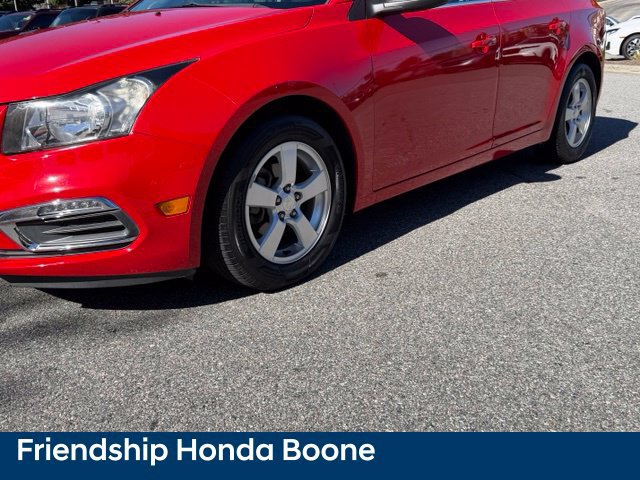 Used 2015 Chevrolet Cruze LT FWD image 9
