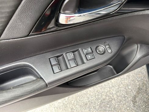 Used 2017 Honda Accord LX image 30