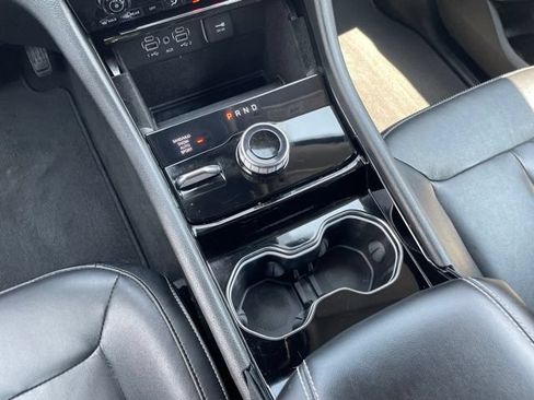 Used 2021 Jeep Grand Cherokee L Limited AWD/4WD image 23