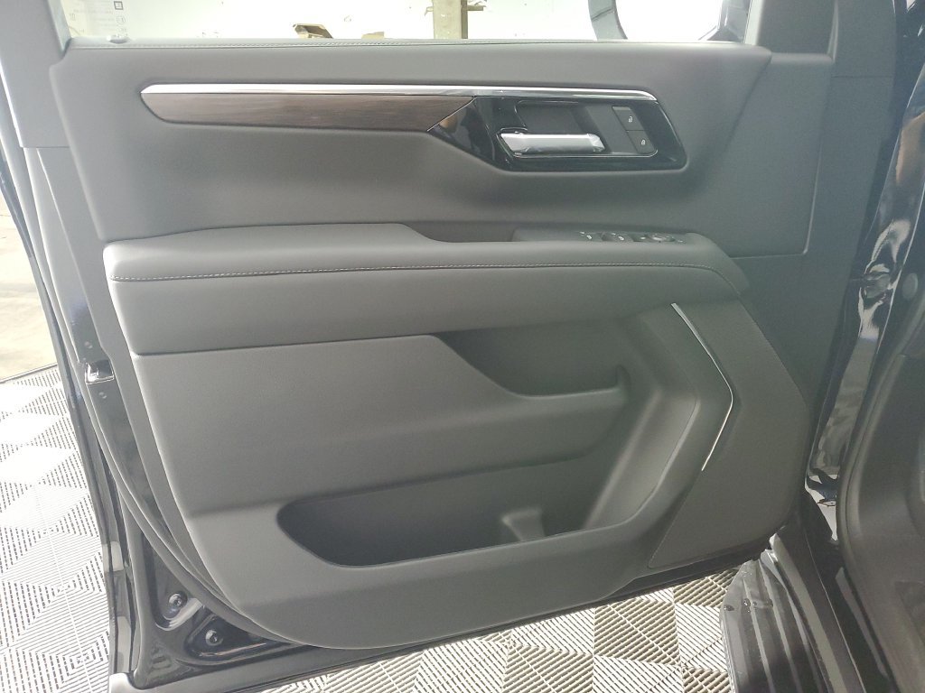 New 2026 Chevrolet Tahoe LS RWD image 29