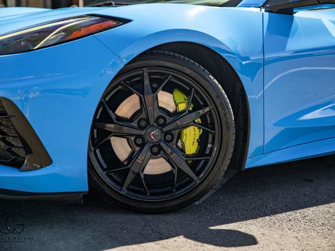 Used 2022 Chevrolet Corvette Stingray Preferred Cpe w/ Z51 Performance Package RWD image 7