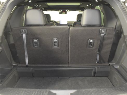 Used 2024 Honda Pilot TrailSport image 33
