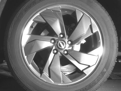 Used 2025 Nissan Rogue SV FWD image 14
